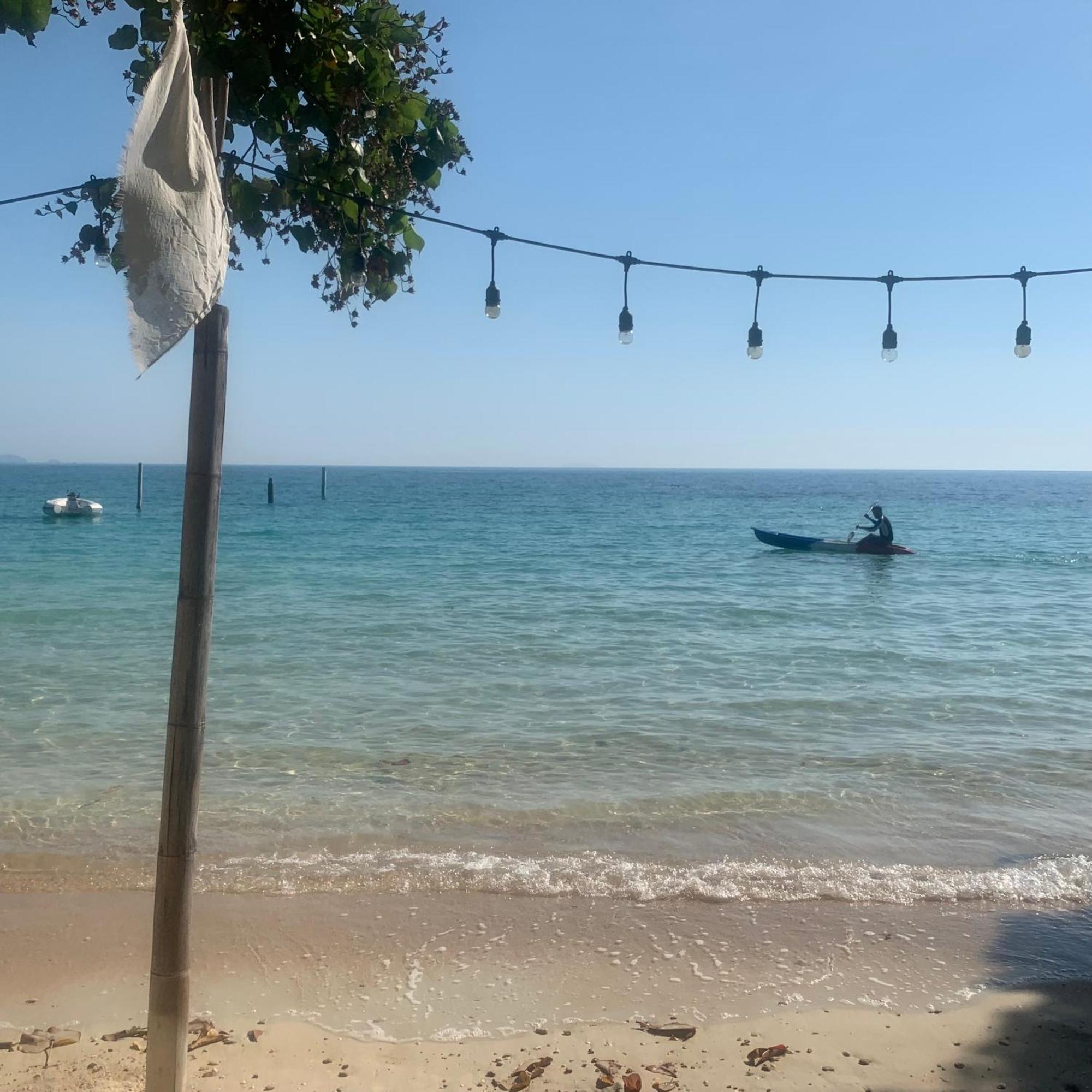 Hotel ลุงดำฮัทบีช Koh Samet Exteriér fotografie