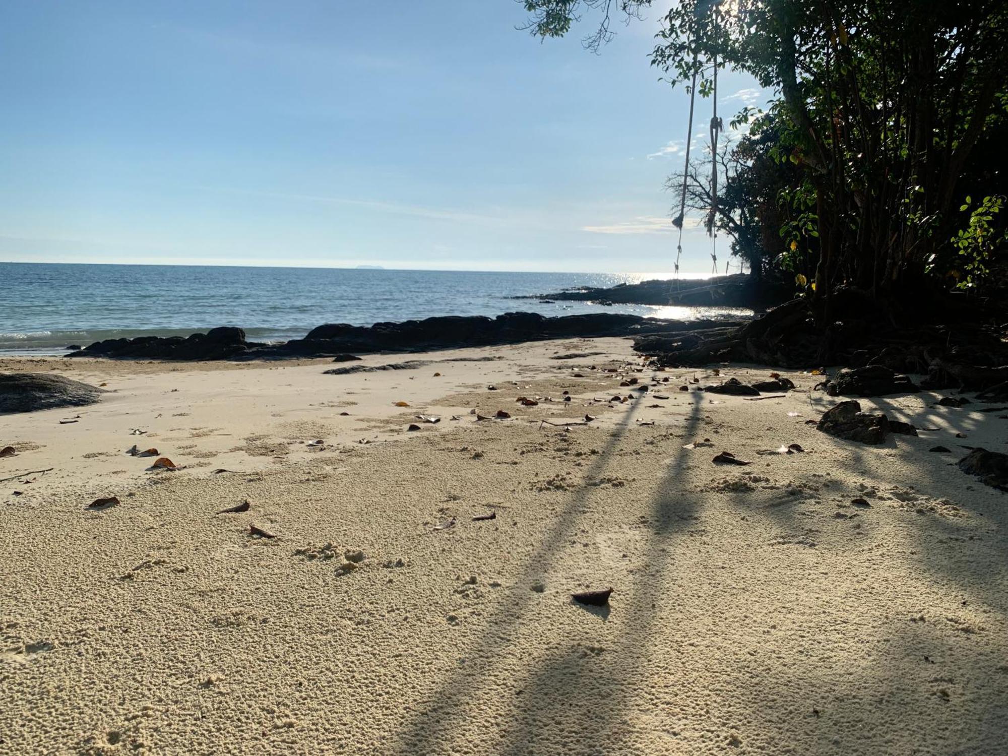 Hotel ลุงดำฮัทบีช Koh Samet Exteriér fotografie