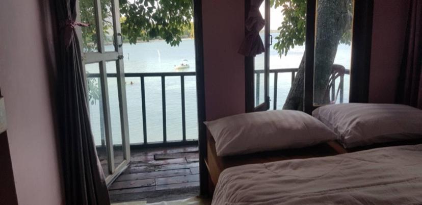 Hotel ลุงดำฮัทบีช Koh Samet Exteriér fotografie