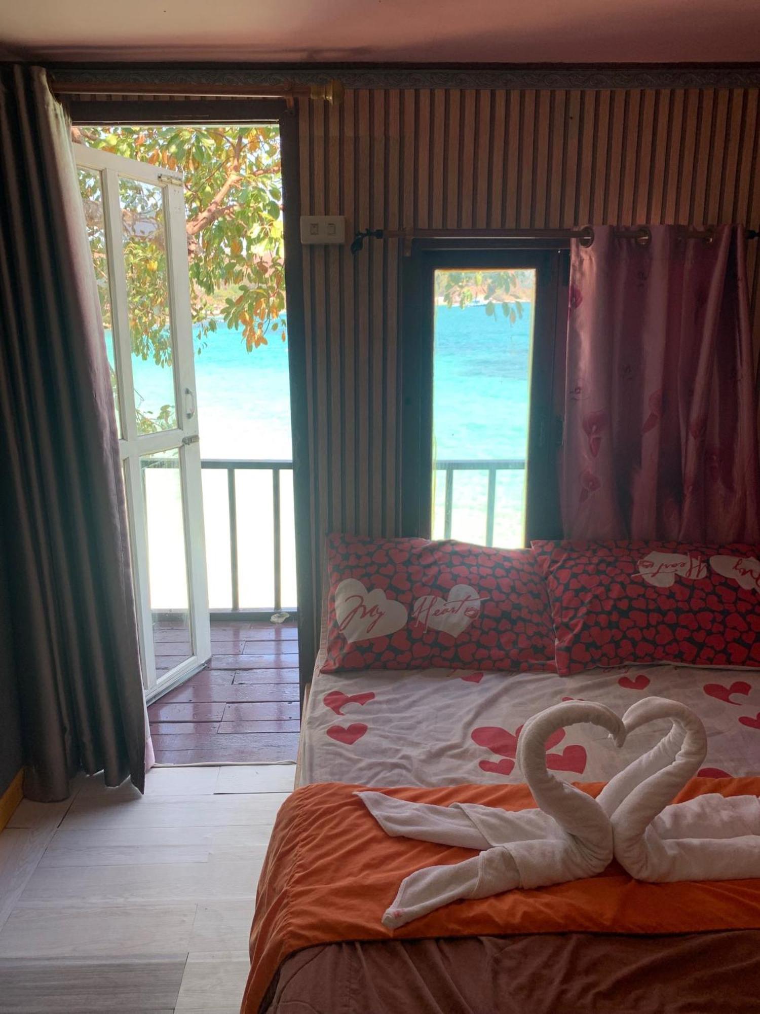 Hotel ลุงดำฮัทบีช Koh Samet Exteriér fotografie