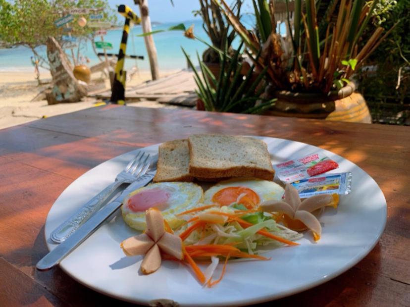 Hotel ลุงดำฮัทบีช Koh Samet Exteriér fotografie